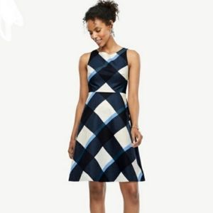 Ann Taylor Linen gingham flare tie back dress -12T